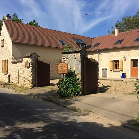 Hotel Au Bonheur Des Retrouvailles Denonville Exterior foto